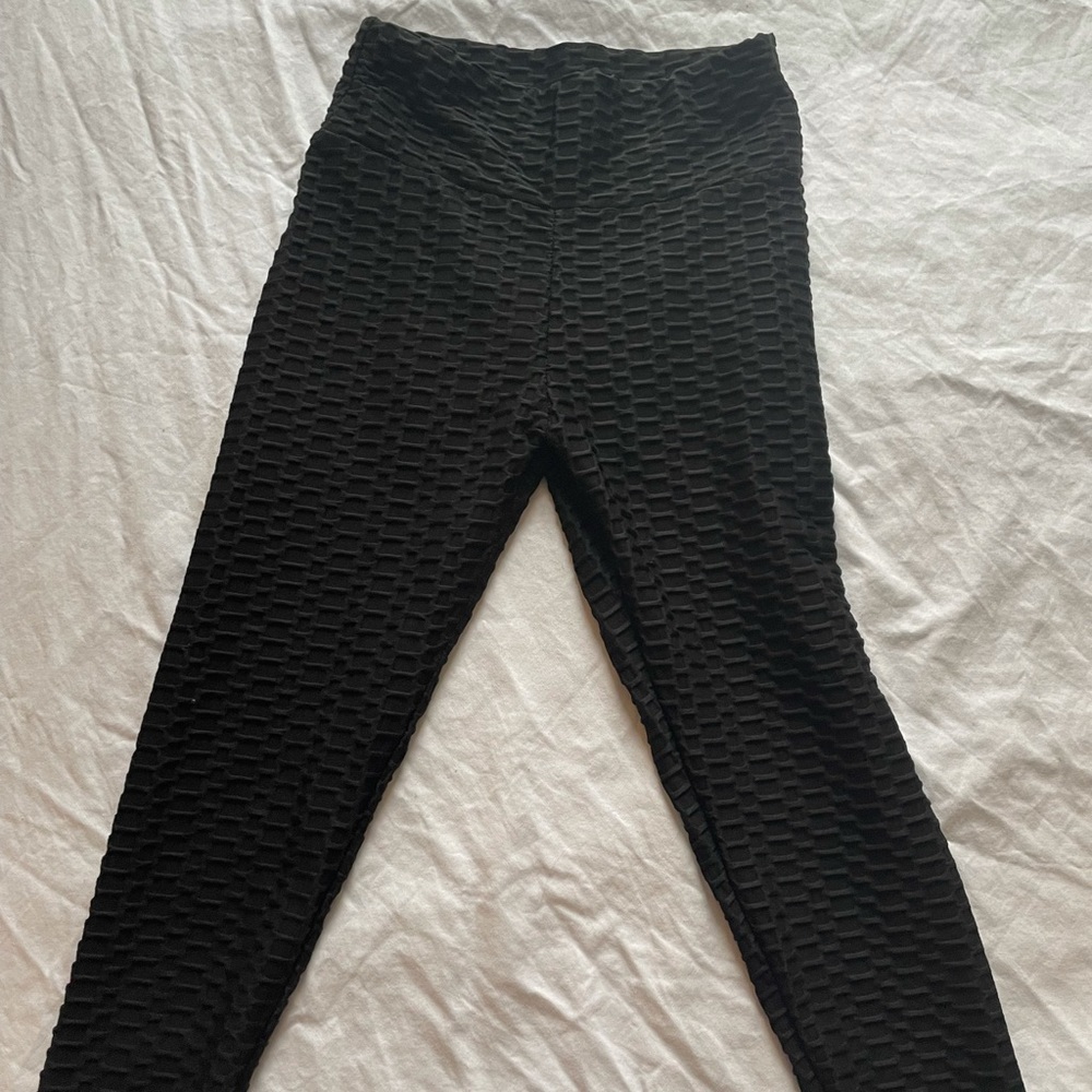 famous Amazon tiktok leggings